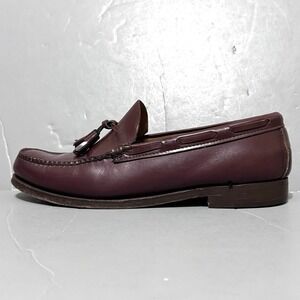 GH Bass Weejuns Tassel Loafers 10 EE Wide Burgundy Leather USA Mens Preppy